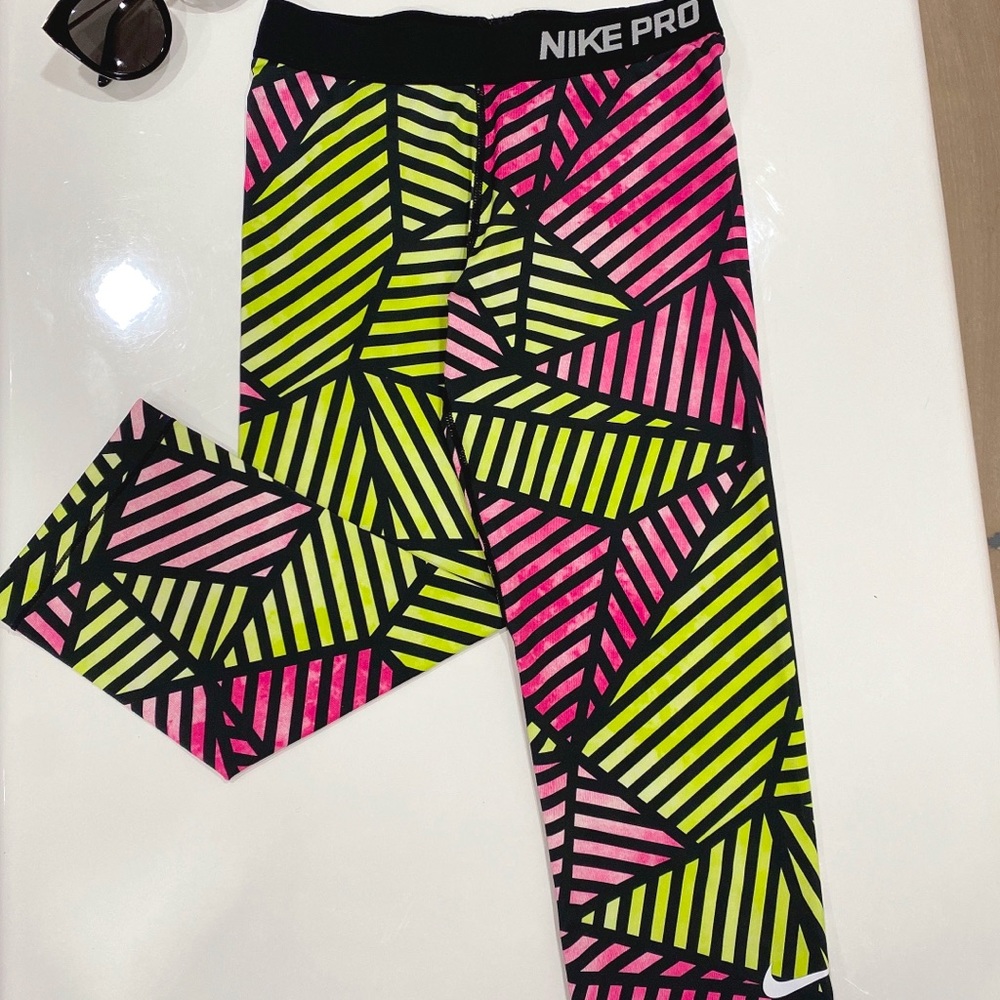 NIKE PRO summer workout pants